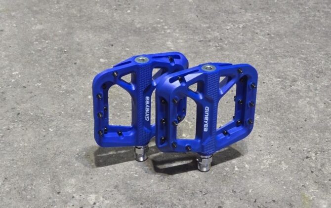 Gineyea M996 Rulmanlı Hightec Çivili Platform Trial Bmx Pedal Mavi - Görsel 4