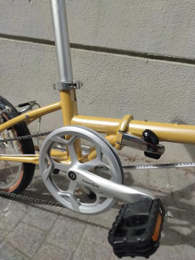 2025 Dahon Boardwalk D7 16 Jant Katlanır Bisiklet Rose Gold - Görsel 2