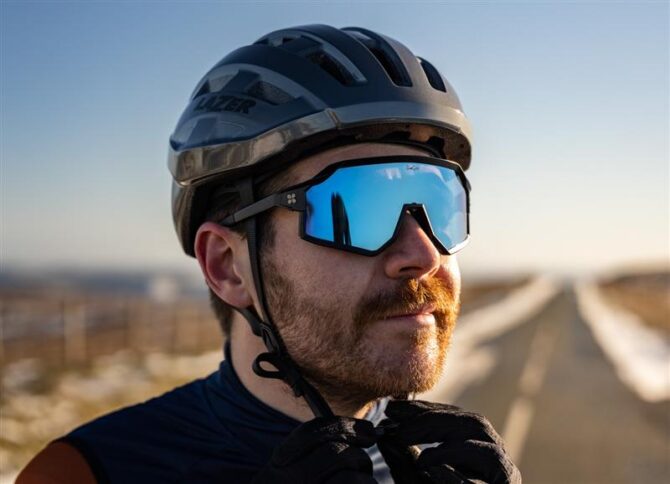 Lazer Tempo KinetiCore CE-CPSC Kask Siyah (54/61) - Görsel 5