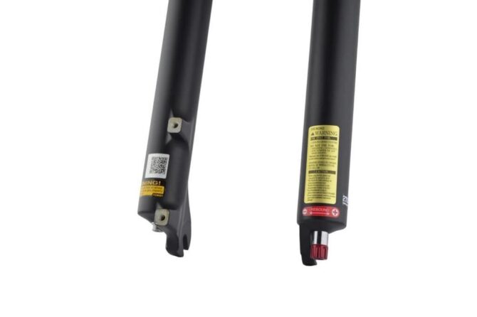 SR Suntour 27.5 SF14 XCR- RL Air 1.1/8'' QR Disk Havalı G.Kilit Ön Maşa 100mm M.Siyah - Görsel 3