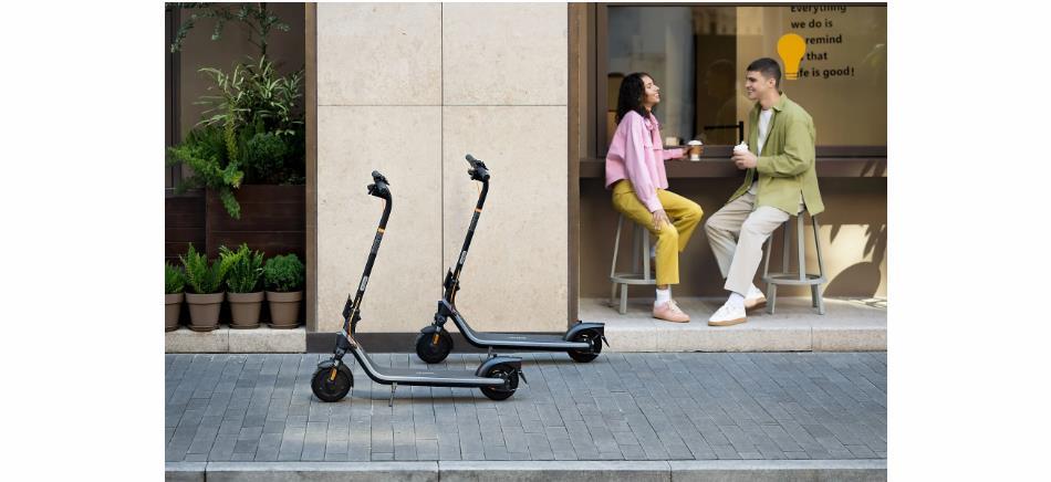 2025 Segway Ninebot E2 Plus II Elektrikli Scooter - Görsel 3