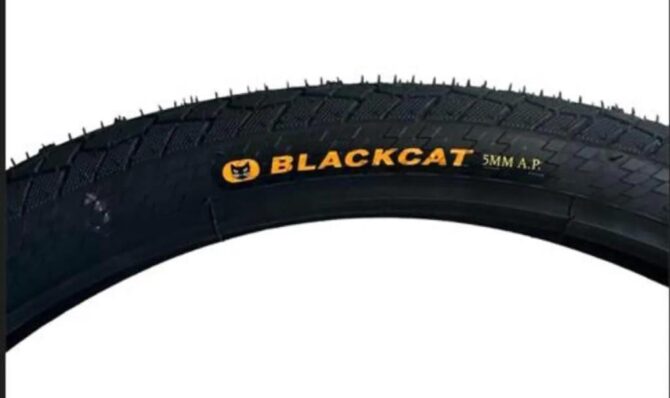 Black Cat 20x1.75 Zırhlı 5mm Korumalı Bisiklet Dış Lastik - Görsel 2